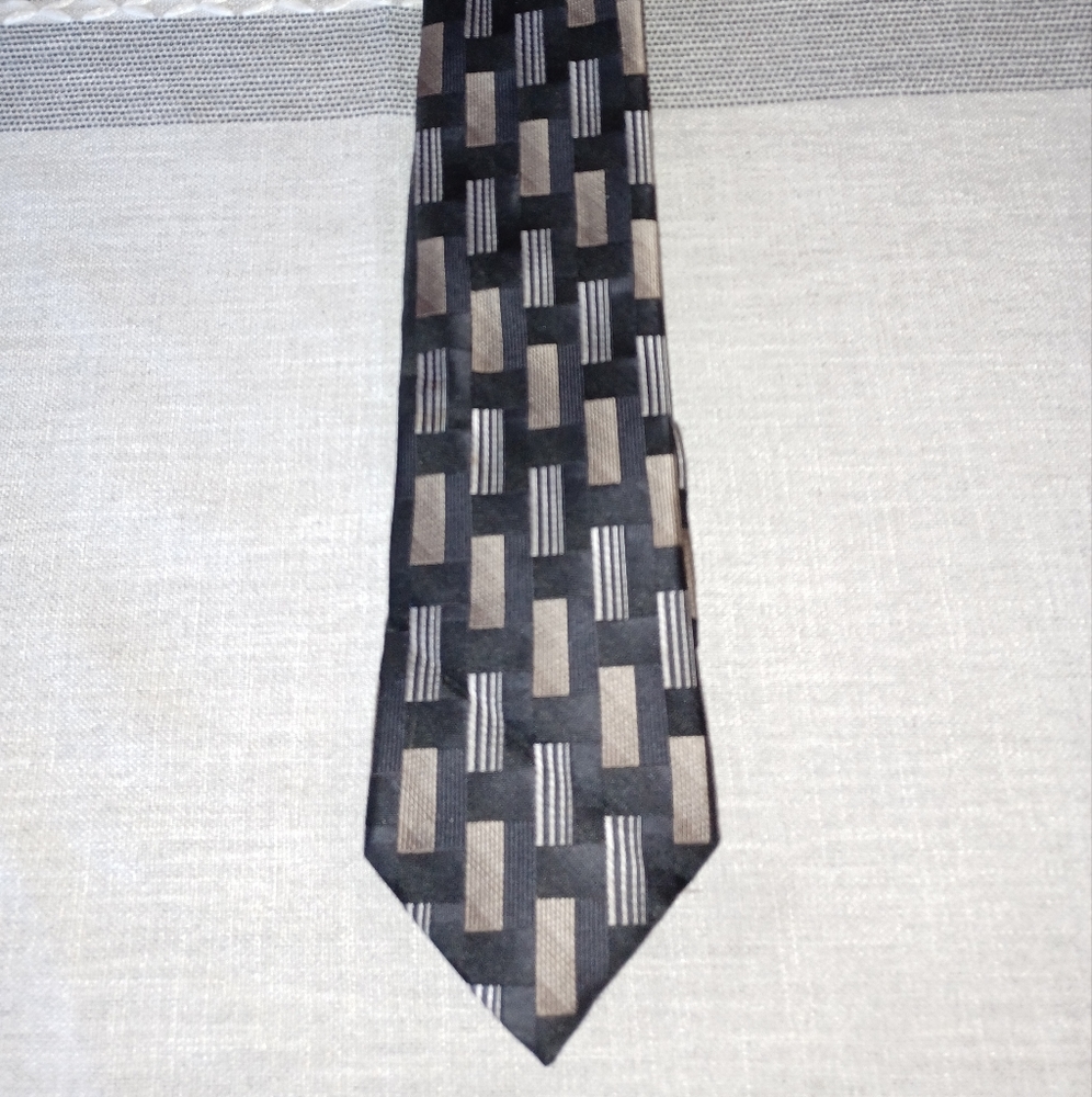 Arrow Men's Tie